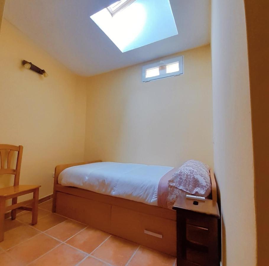 El Rincon Del Sanabres, Penalara Apartment Rascafria Ngoại thất bức ảnh